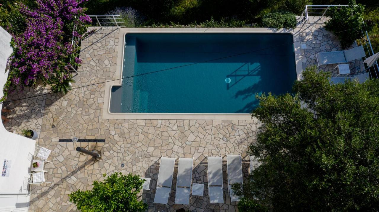 Banjol Apartments Padovan מראה חיצוני תמונה