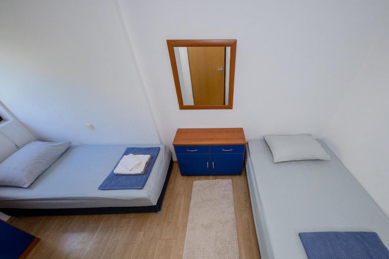 Banjol Apartments Padovan מראה חיצוני תמונה