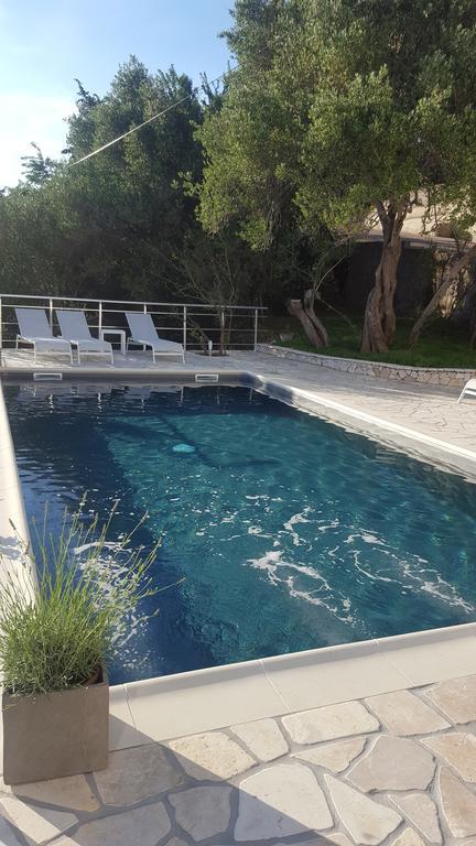 Banjol Apartments Padovan מראה חיצוני תמונה